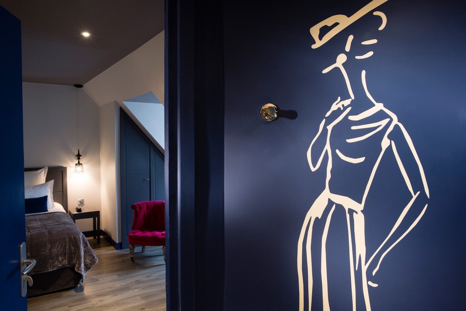 Hotel Mademoiselle - Room