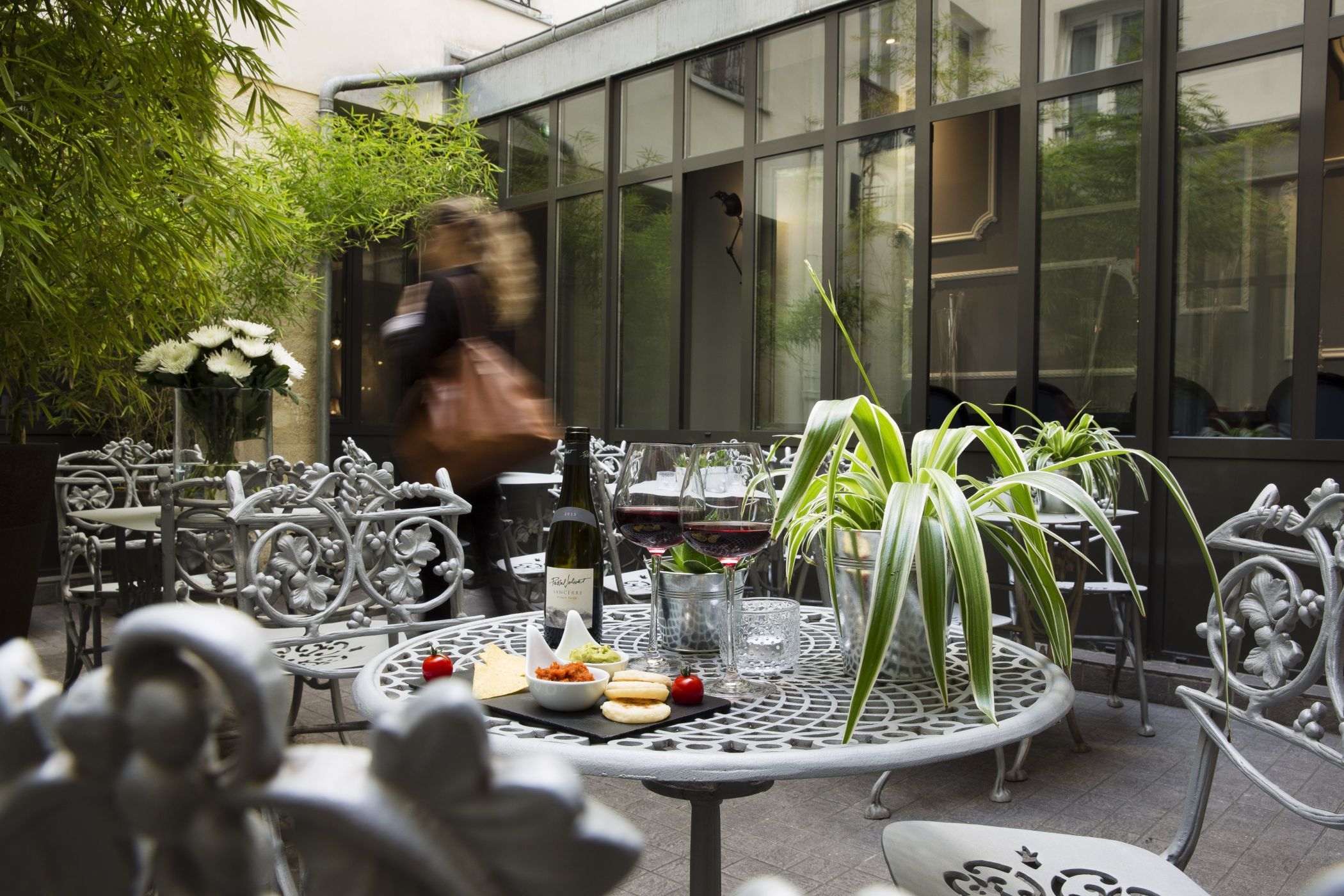 Hotel Mademoiselle - Breakfast
